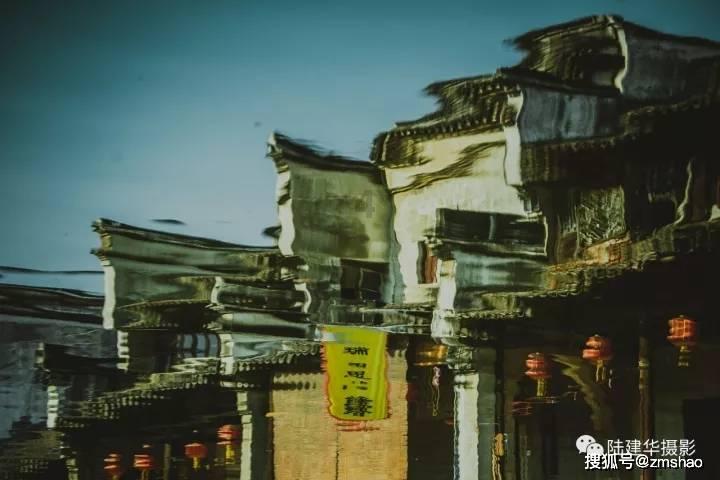 救援年轻女子